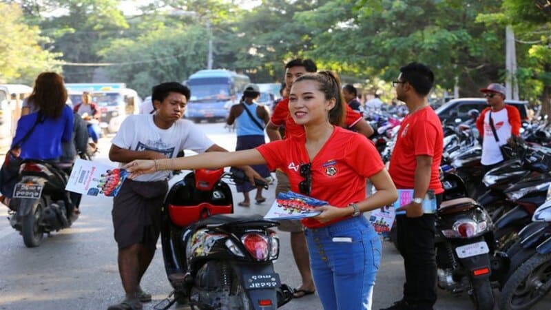 Công việc làm thêm mà hầu hết sinh viên đều trải qua